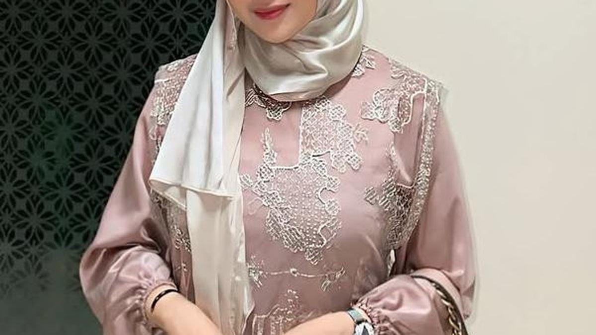 Inspirasi OOTD Hijab Buka Puasa Bersama hingga Lebaran ala Nabilah Ayu untuk Tampil Modis dan Santun
