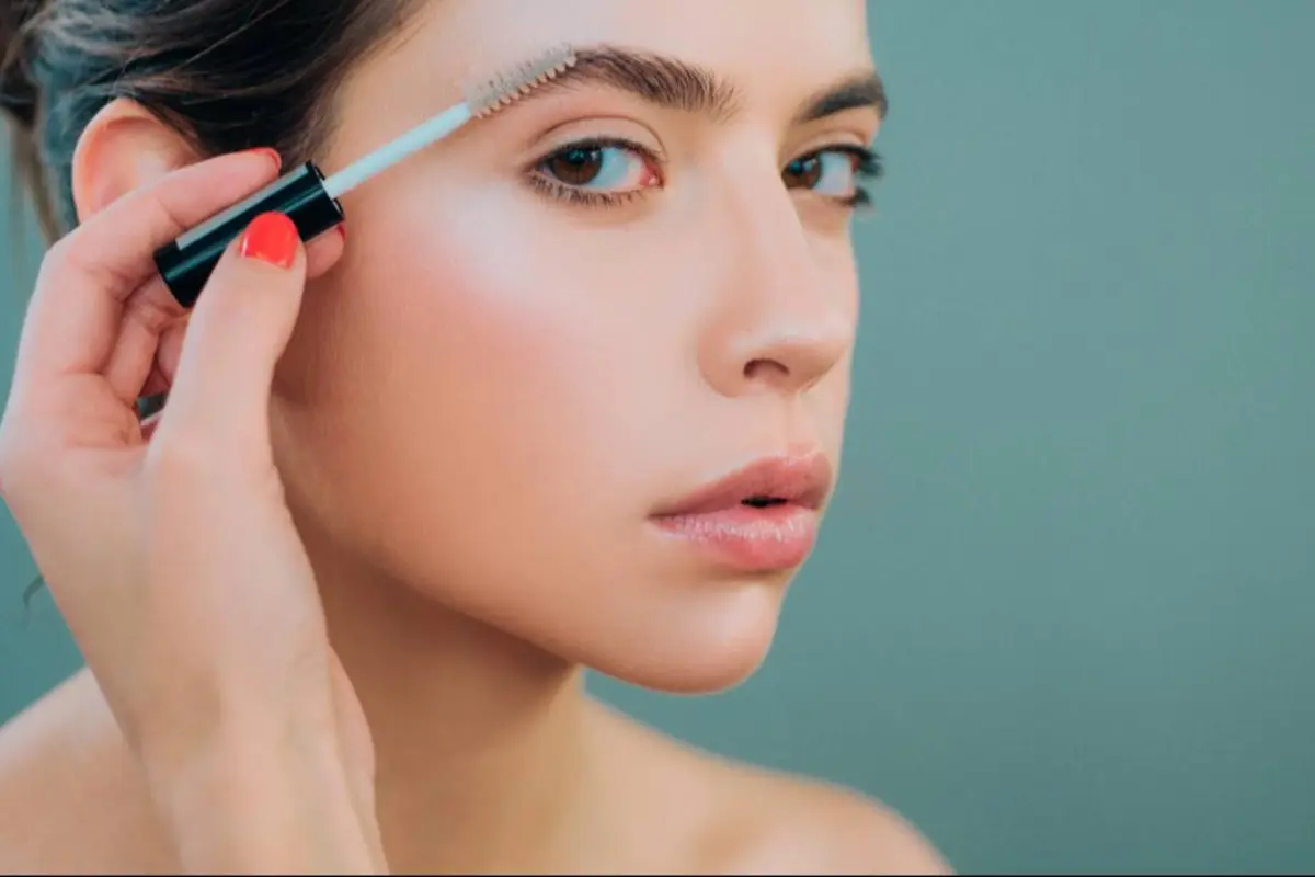 Alis Auto Cetar, Ini Browcara Terbaik yang Bikin Makeup Makin On Point