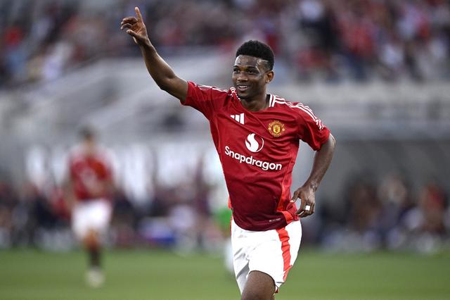 Sorotan Tajam untuk Posisi Amad Diallo