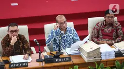 Hari ini, Selasa (19/3/2024), KPU menggelar rapat pleno terbuka penghitungan suara nasional Pemilu 2024 untuk Provinsi Jawa Barat. (Liputan6.com/Angga Yuniar)
