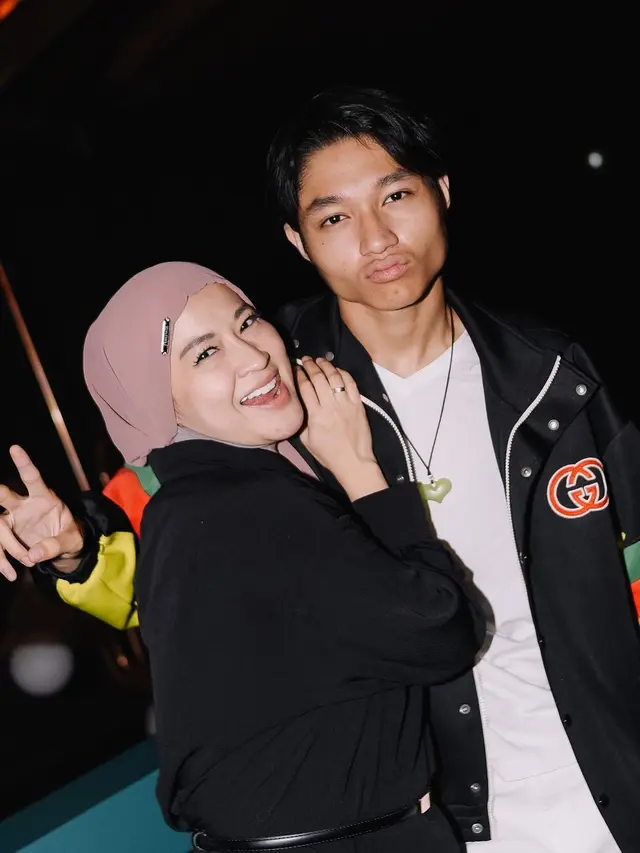 Potret Okie Agustina dan Kiesha Alvaro yang Saling Menguatkan, Kompak Bak Kakak Adik