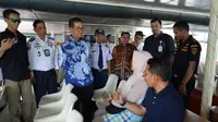 Penjabat Gubernur Kalimantan Timur Akmal Malik bersama Forum Koordinasi Pimpinan Daerah (Forkopimda) meninjau puncak arus mudik Hari Raya Idul Fitri 1445 Hijriyah di Pelabuhan Penyebrangan Kariangau, Balikpapan, Minggu (7/4) (Istimewa)