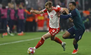 Bayern Munchen meladeni Arsenal dengan modal hasil imbang 2-2 di Emirates Stadium pekan lalu. (Michaela STACHE / AFP)