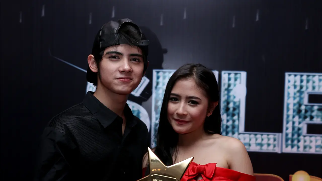 [Bintang] Prilly Latuconsina - Aliando Syarief
