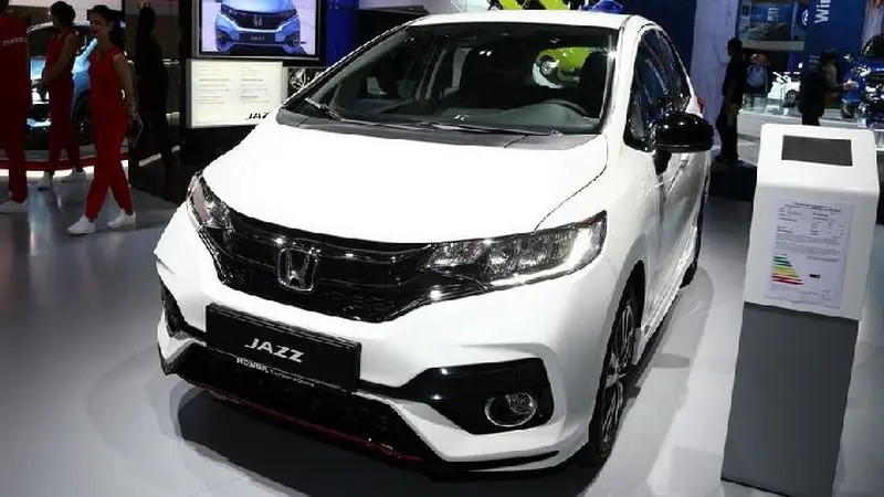 Honda Jazz facelift di Frankfurt (Foto: Carscoops)