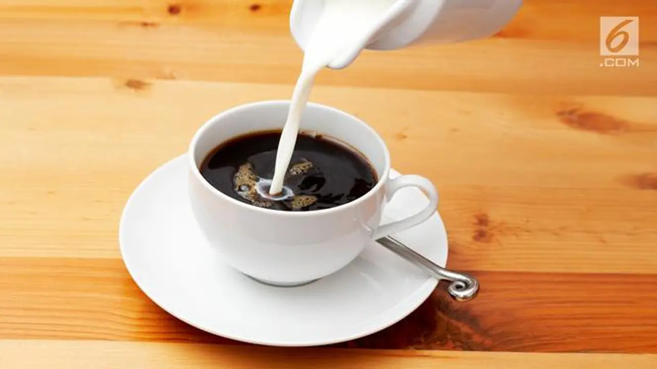 Hilangkan Selulit dengan Scrub Kopi Buatan Sendiri
