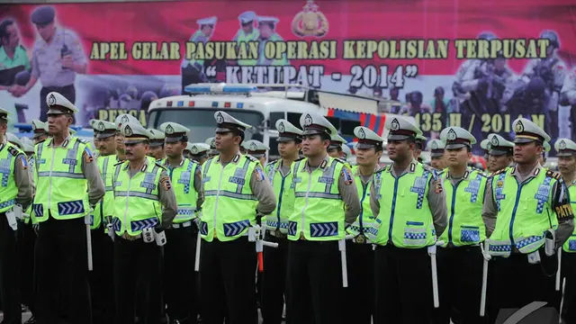 Ratusan Ribu Polisi Siap Amankan Pemudik