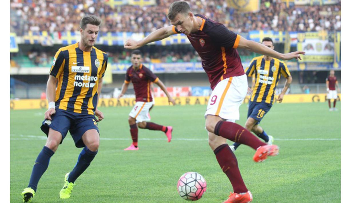 Penyerang baru Roma, Edin Dzeko (AFP Photo/Alessandro Ruggeri)