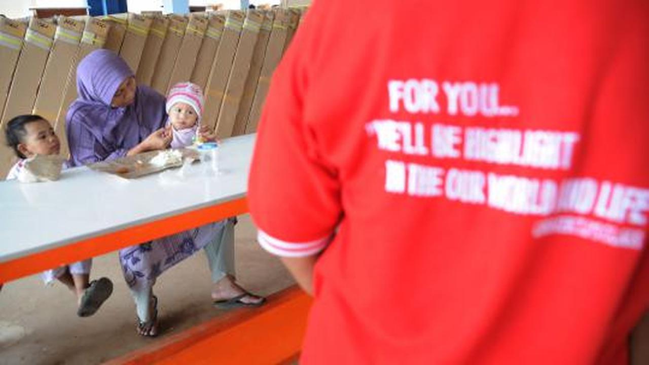 Aktivitas warga korban banjir di Rusun Marunda