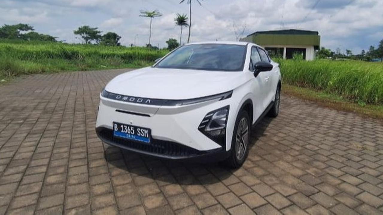 Chery Omoda E5