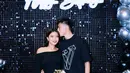 Sebelumnya, Hanum mengejutkan pengikutnya dengan unggahan foto romantis bersama sang kekasih pada bulan Oktober lalu. Meskipun wajahnya masih disembunyikan. Namun, pada bulan November, ia akhirnya menunjukkan wajah Rafly melalui foto mesra yang diunggah di media sosial. (Liputan6.com/IG/@real.hanummegaa)