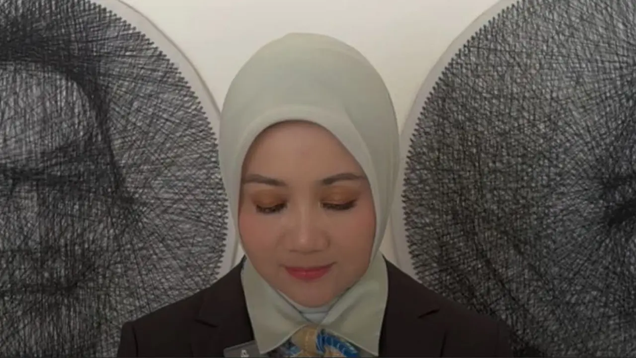 Atalia Praratya (https://www.instagram.com/p/C-4RBG7SvhH/)