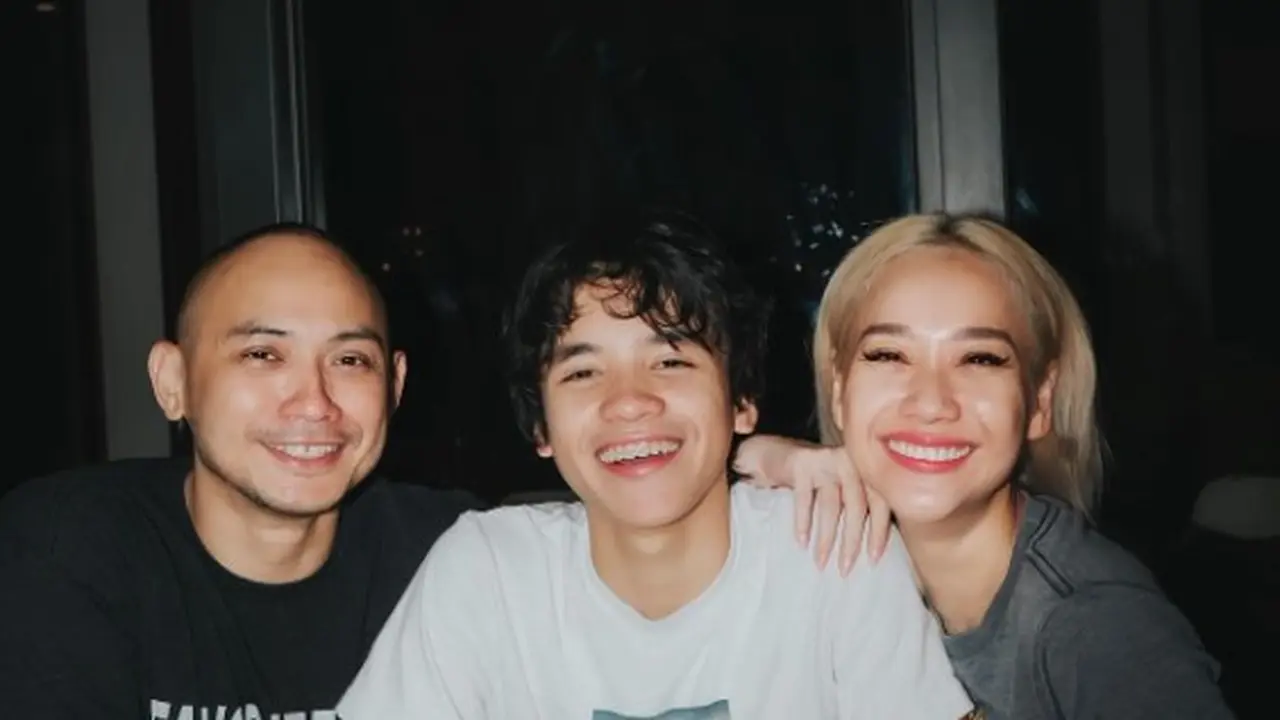 Potret Perayaan Ultah Noah Sinclair Anak BCL