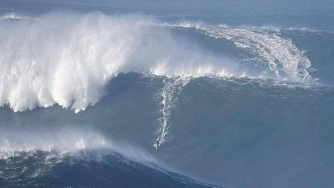 Gelombang tinggi dengan tinggi 2.5-4.0 meter diprediksi akan terjadi di Laut Natuna Utara dan Selat Malaka.<br>