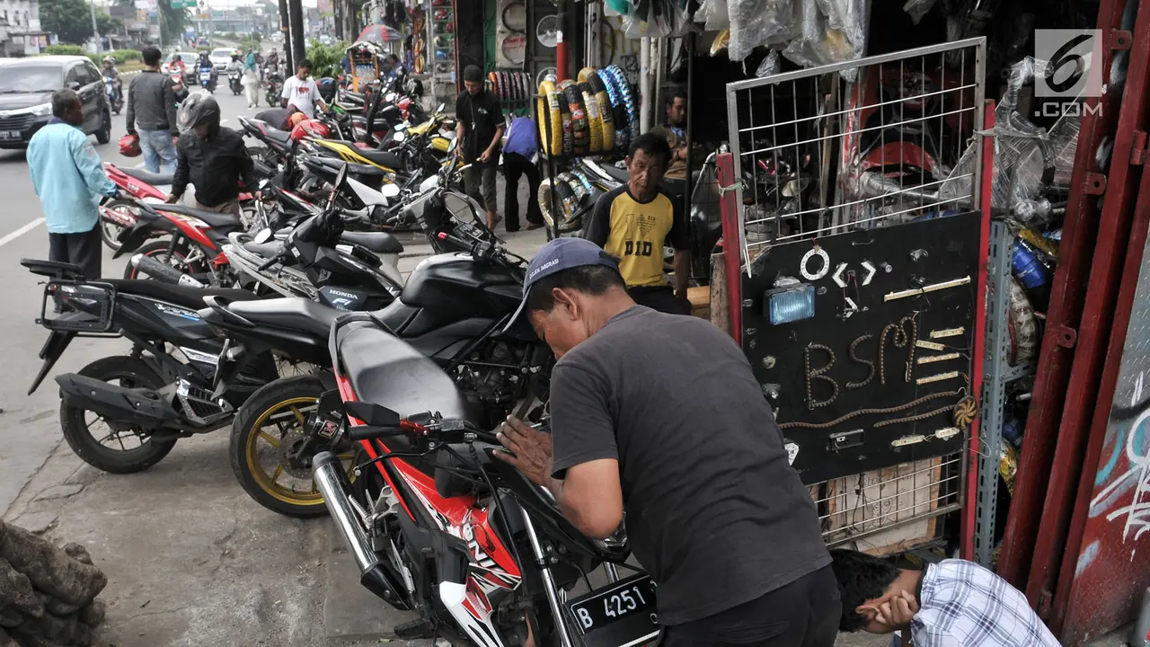 Jelang Lebaran, Bengkel Motor Kebanjiran Pelanggan