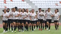 Timnas Indonesia U-18 Putri berhasil meraih hasil positif ketika bersua Singapura di Stadion Gelora Sriwijaya, Jakabaring, Jumat (22/07/2022) pada ajang Piala AFF Wanita U-18 2022. (Twitter/PSSI)