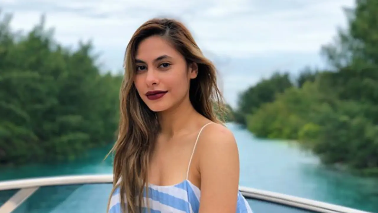 Intip Yuk Warna Lipstik yang Jadi Andalan Valerie Thomas