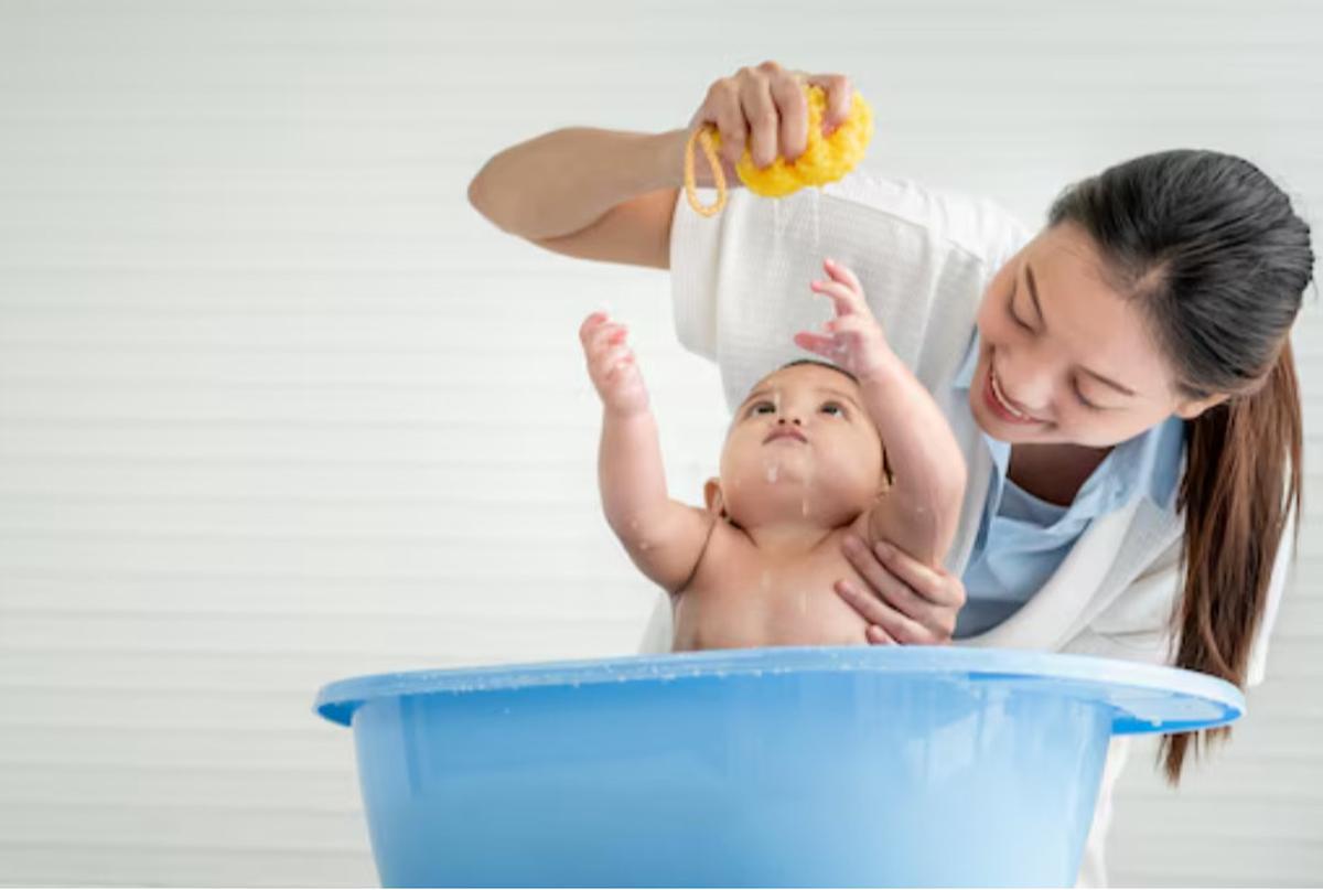 Haruskah Menggunduli Rambut Bayi? Ketahui Dampaknya pada Perumbuhan Rambut Bayi