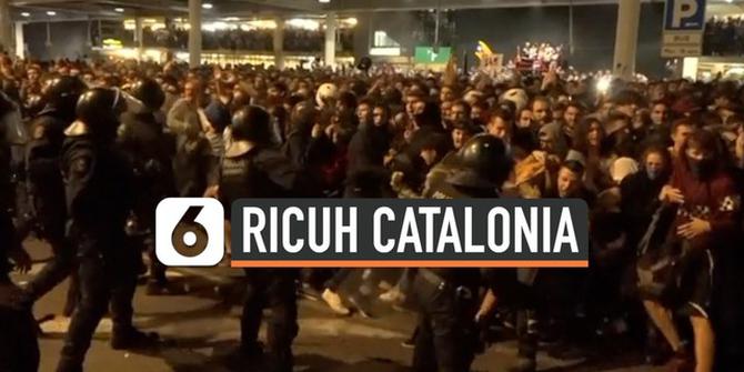 VIDEO: Bentrokan Polisi dan Massa Pro Kemerdekaan Catalonia