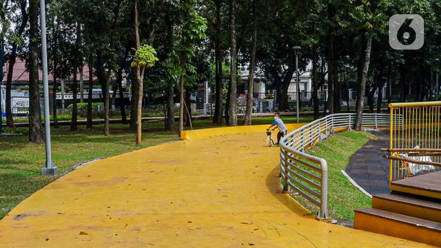 FOTO: RTH Jakarta Sudah Mulai Dibuka