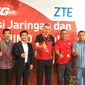 Smartfren dan ZTE menggelar uji coba teknologi Massive MIMO Base Stations dan Multo-Antenna Space Division Multiple Access (SDMA) di kantor Smartfren di BSD City, Tangerang Selatan. (Liputan6.com/Andina Librianty)