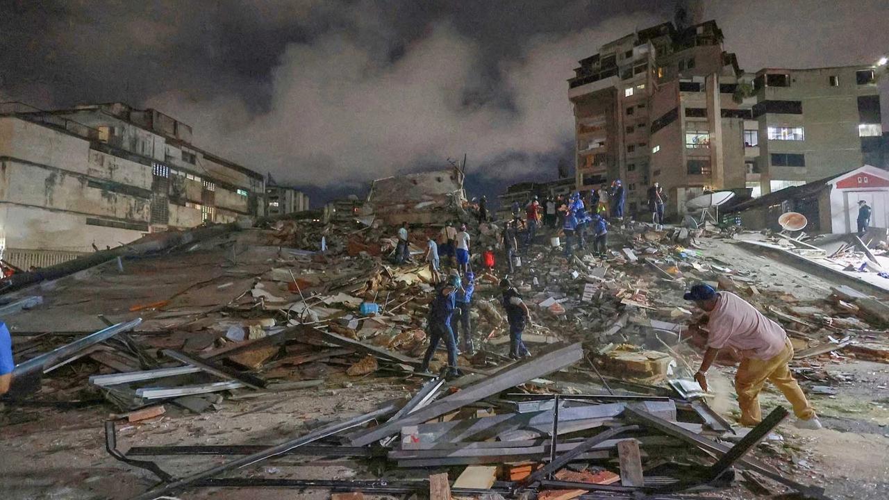 FOTO: Gempa Kembar Dahsyat Guncang Venezuela