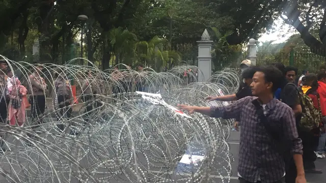 Demo Mahasiswa