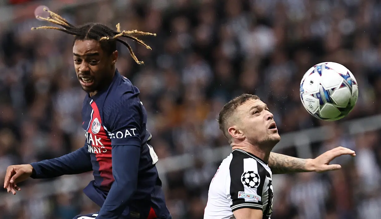 Lalu di babak kedua, Sean Longstaff (50’) dan Fabian Schar (90+`1’) menambah keunggulan tuan rumah. (FRANCK FIFE / AFP)