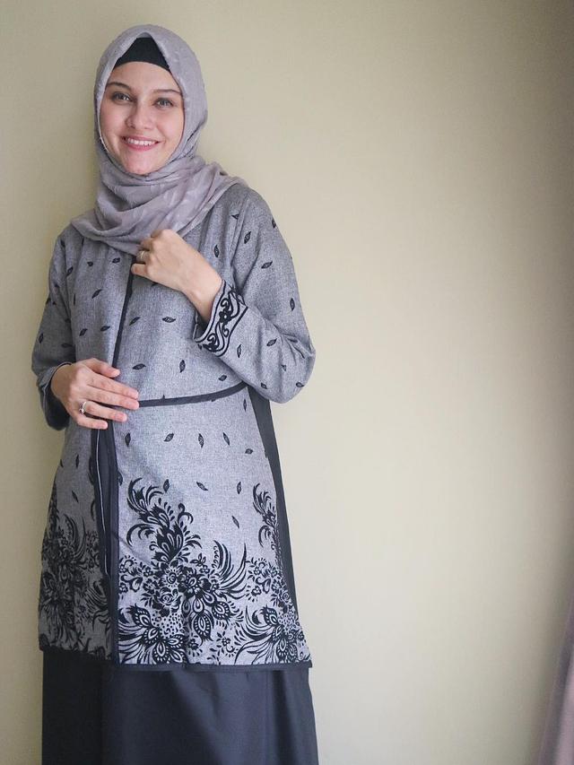 [Bintang] Zee Zee Shahab