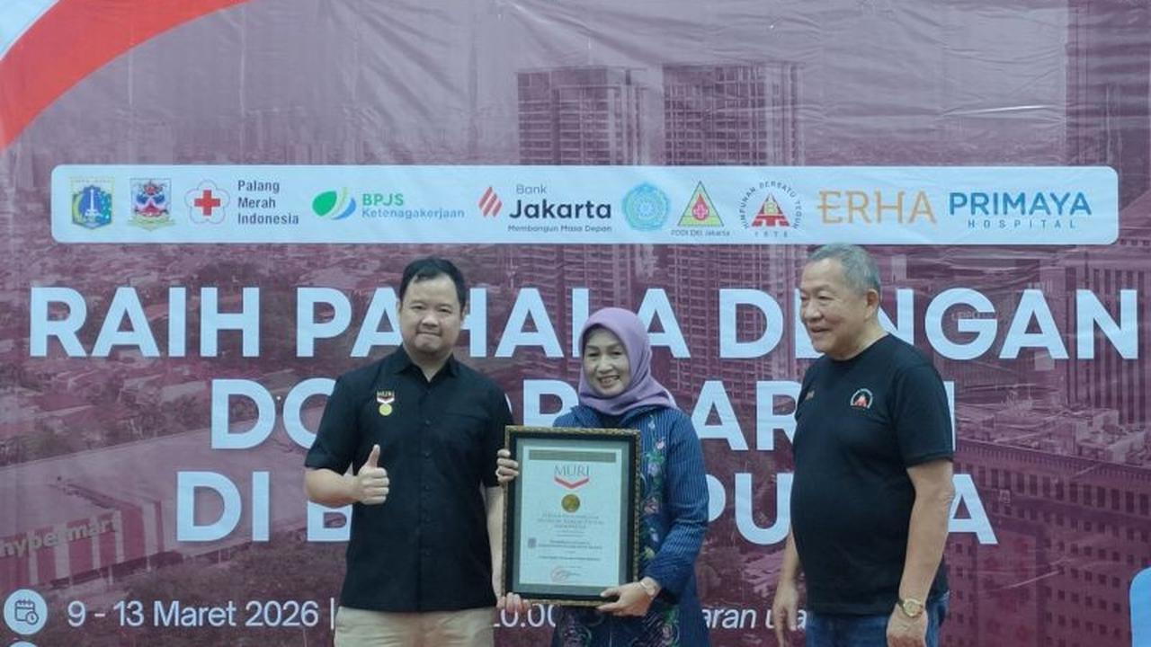 Pemkot Jakbar Raih Rekor MURI Donor Darah Terbanyak Selama Ramadhan