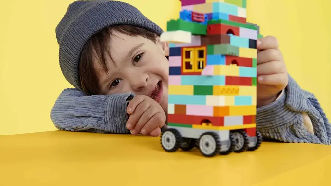 Asah Kreativitas dan Imajinasi Anak dengan Permainan Lego Bricks