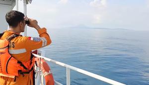 Operasi SAR hari terakhir pencarian 8 ABK yang hilang KM Maulana 30 belum membuahkan hasil. (Liputan6.com/ Dok Ist)