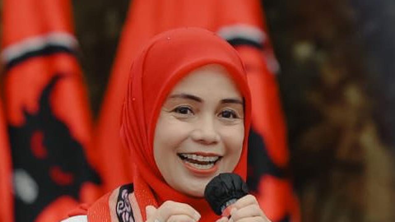 Momen Atikoh Ganjar Jalan-Jalan Sambil Kulineran Malam di Kota Pahlawan: Surabaya Pecah!