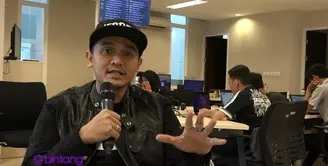 Valentino Simanjuntak atau yang lebih dikenal dengan sebutan Valentino ‘Jebret’, ikut bekerja sama dengan vidio.com dan akan menampilkan video sosial eksperimen yang mampu bikin penonton makin gemas!
