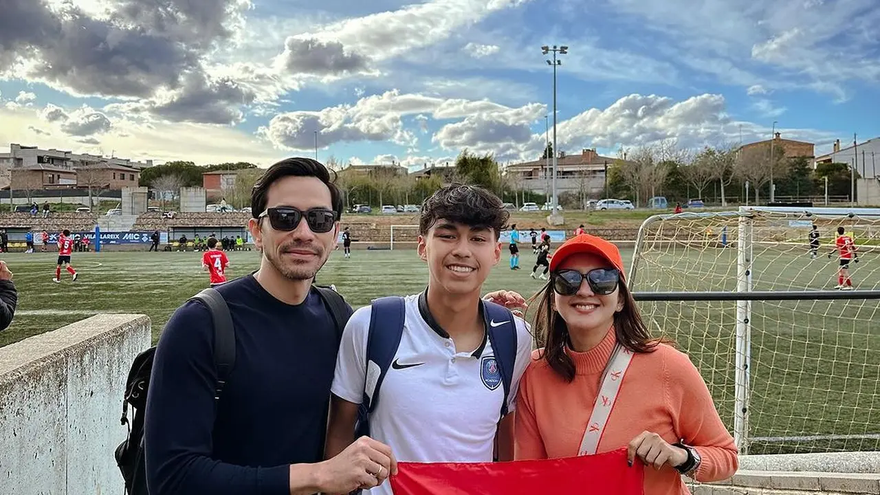 Potret Diego Andres Putra Darius Sinathrya dan Donna Agnesia yang Dipanggil Seleksi Timnas Indonesia U-16, Enyam Pendidikan di PSG Academy