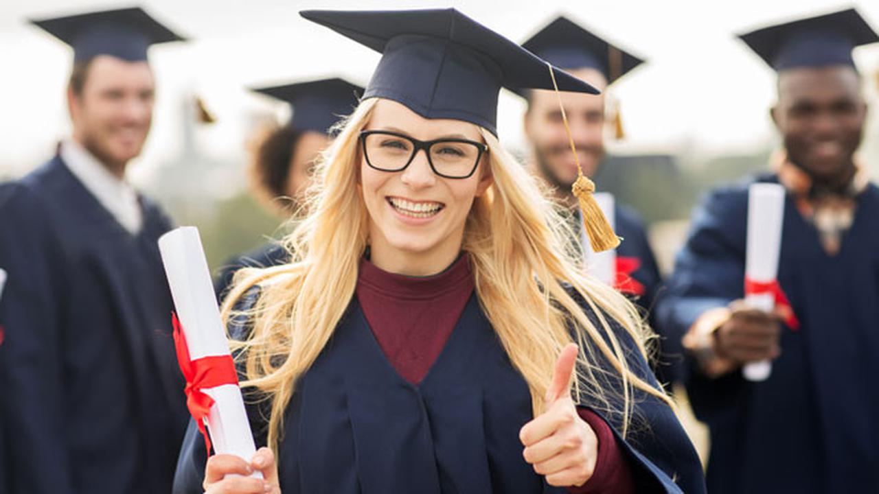 4 Cara Jitu Raih Beasiswa di Universitas Ternama