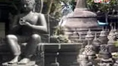Para perajin di Bantul, Yogyakarta, mewujudkan sosok Budha dalam kerajinan keramik. Dan kini, patung sang Budha itu sudah menembus pasaran mancanegara.