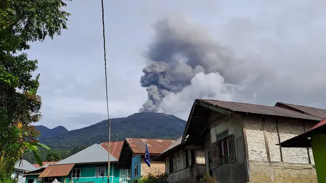 Erupsi Gunung Marapi, 6 Desember 2023. (Liputan6.com/ Novia Harlina)