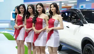 Pesona SPG Menemani Deretan Mobil Baru di GIIAS 2026