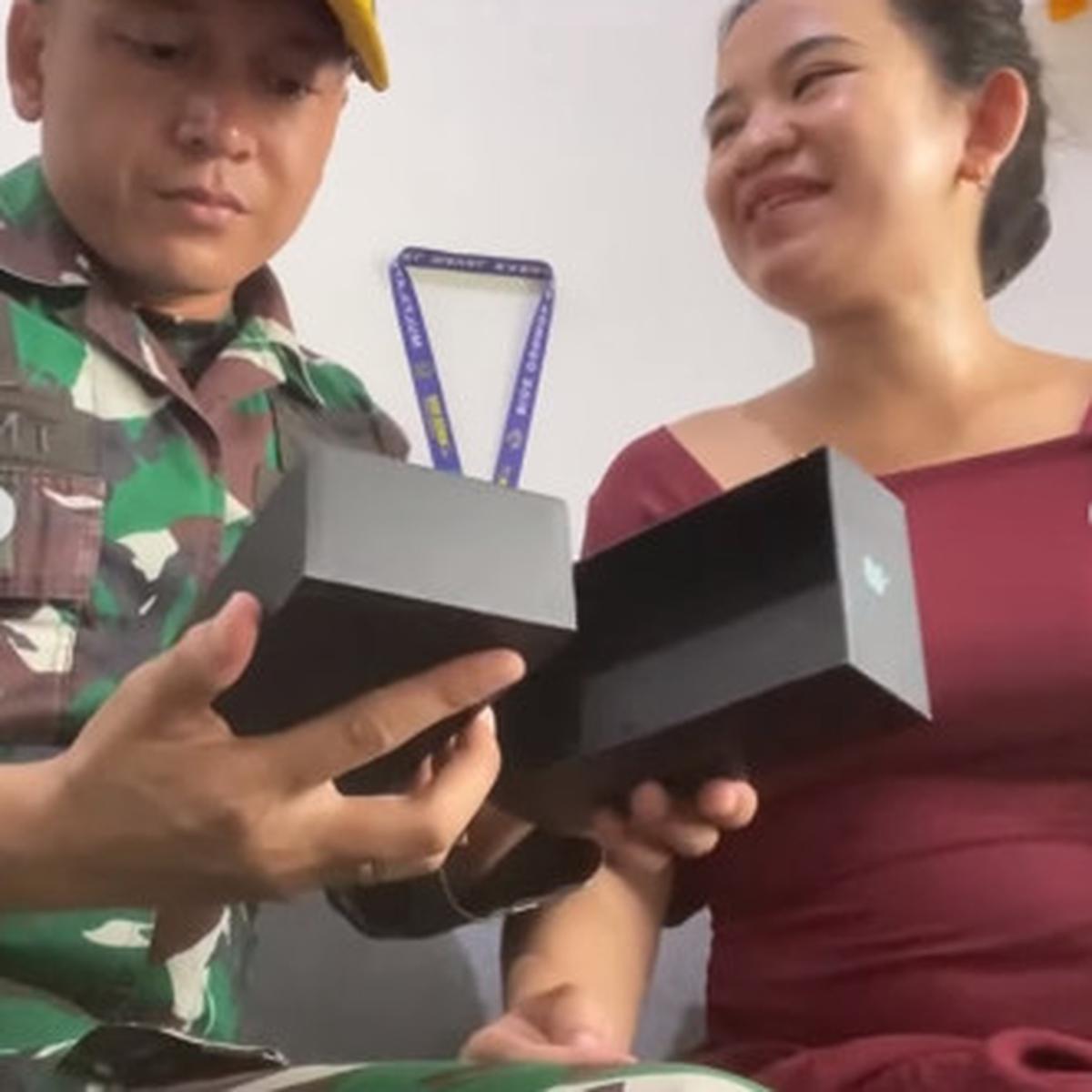 Saking Bahagianya Dapat Surprise Kehamilan Istri