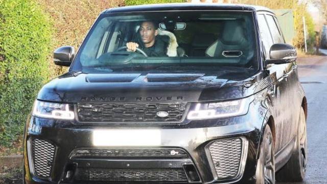 Range Rover SVR jadi pilihan Anthony Martial