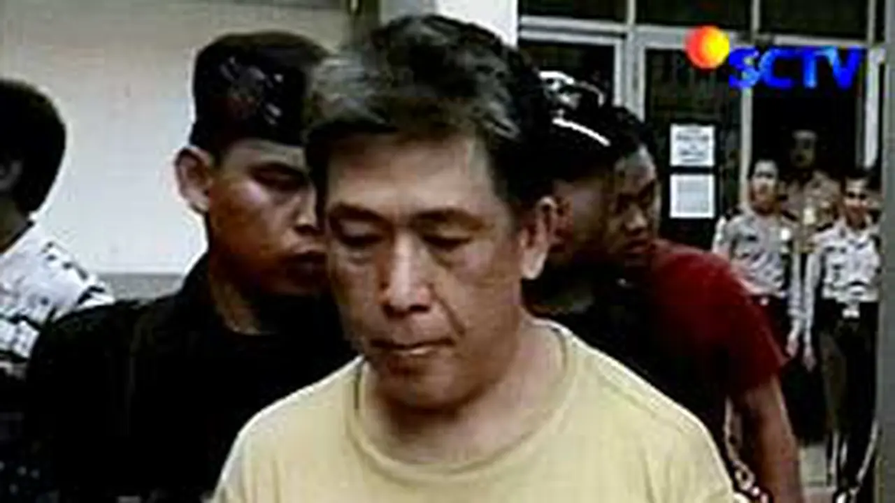 090212bmonas.jpg