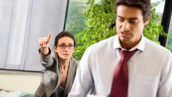 [Bintang] Kata Astrologer: Bos dari 3 Zodiak Ini Gampang Buat Pecat Pegawai