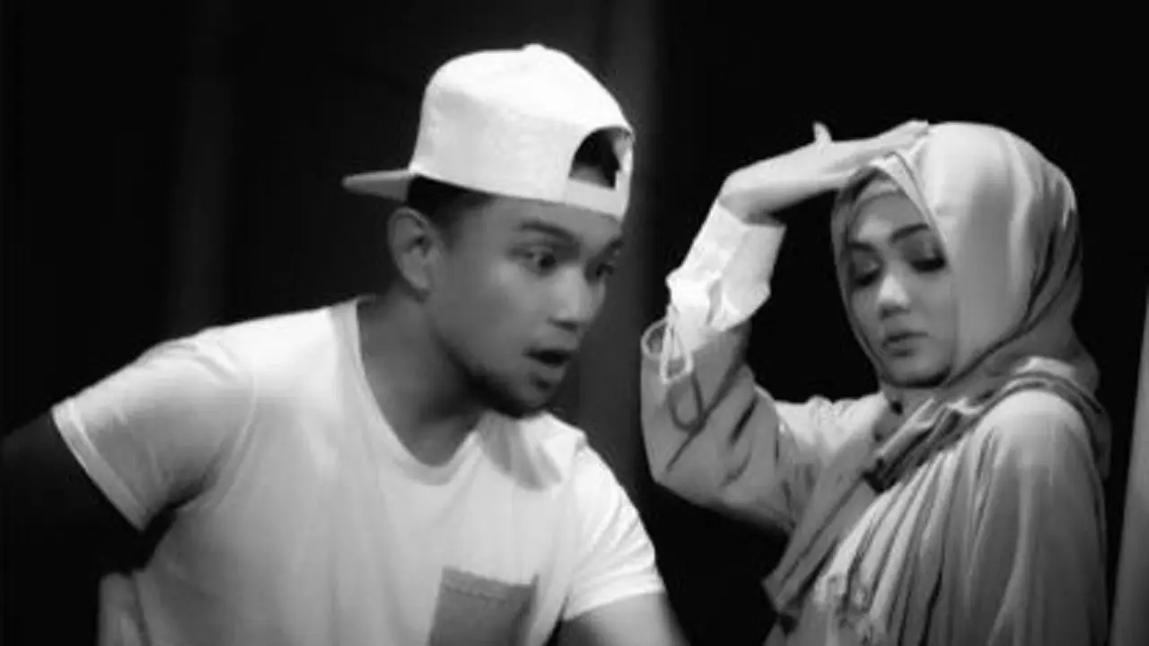 Rina Nose dan Fakhrul Razi