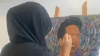 Istri Ridwan Kamil, Atalia Praratya membagikan momen sang putri, Camillia Laetitia Azzahra atau Zara melukis wajah mendiang sang kakak yang tersenyum, Emmeril Kahn Mumtadz atau akrab disapa Eril. (Instagram/ataliapr)