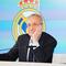 Presiden Real Madrid, Florentino Perez dalam konferensi pers di Madrid, 13 Mei 2026. (AP Photo/Bernat Armangue)