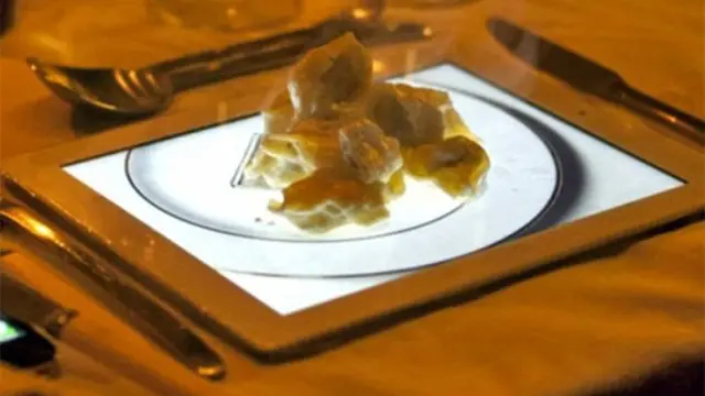 Restoran ini sajikan makanan dengan cara aneh (foto: Boredpanda)