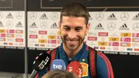 Sergio Ramos catat penampilan ke-100 untuk Spanyol. (doc. Sefutbol)