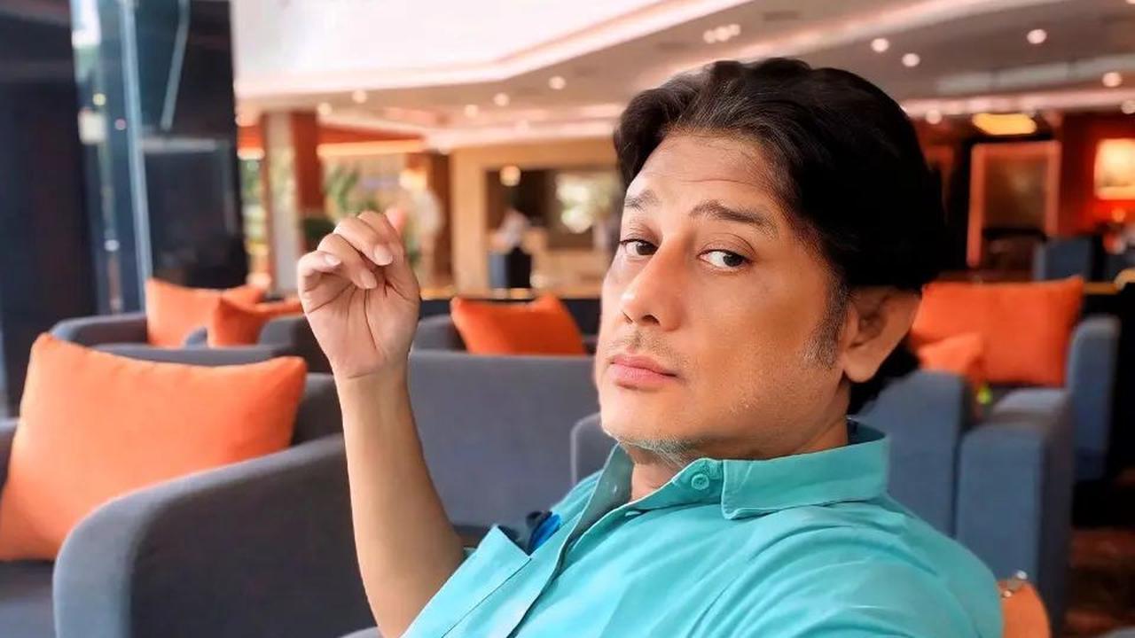Tetap Gagah Berkharisma di Usia 54 Tahun, Ini Potret Terbaru Anto Wijaya Pemeran Angling Dharma