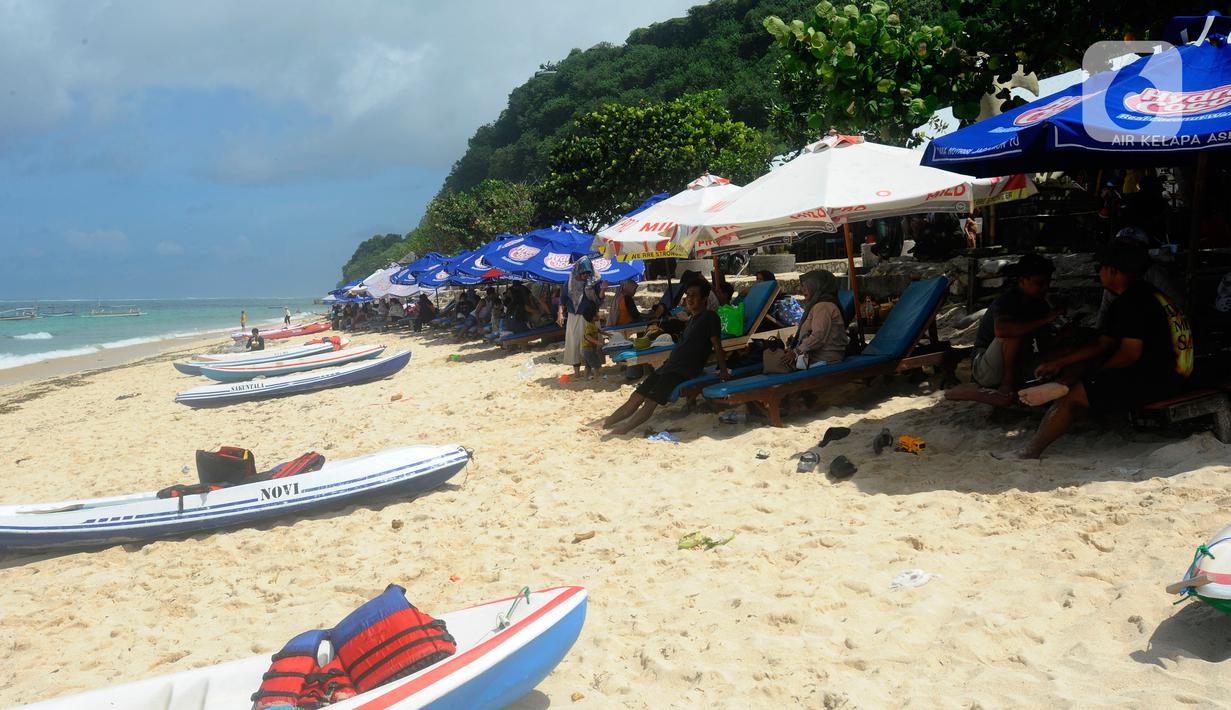 Sementara, suhu panas yang terjadi di wilayah Bali disebabkan karena wilayah Bali sudah memasuki musim kemarau. (merdeka.com/Arie Basuki)